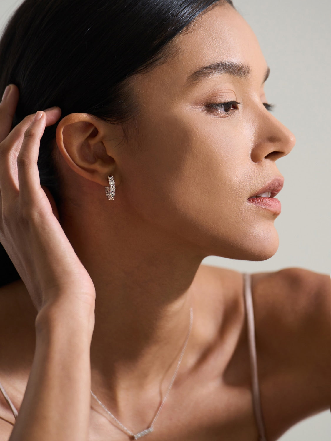 Wrapped Diamond Eternity Hoop Earring (4mm)